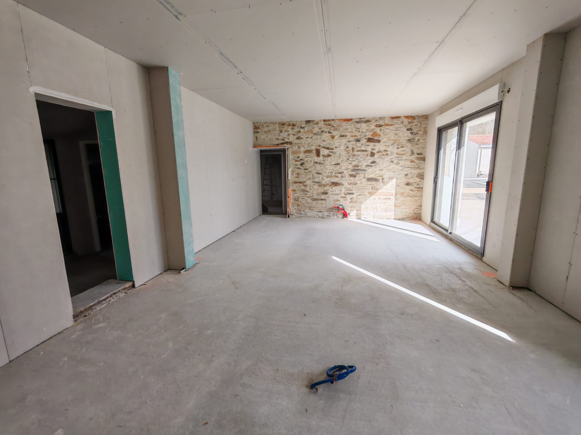 Création de cloisons pour réaménager un intérieur